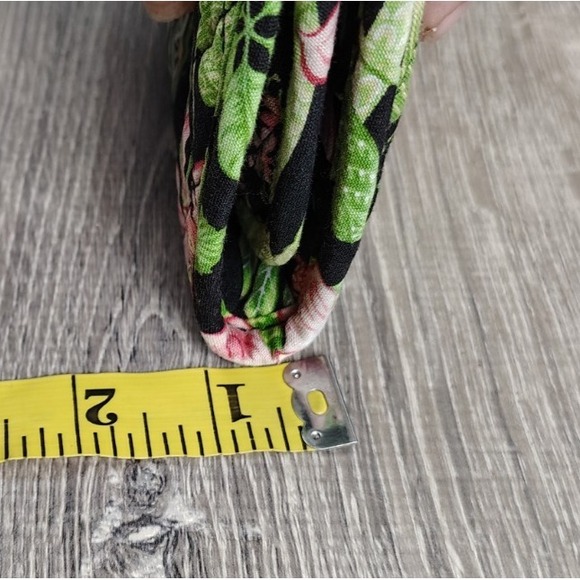 Vera Bradley Wallet‎ Green Black Botanical Tri Fold Clutch Retired Quilted - Picture 9 of 9